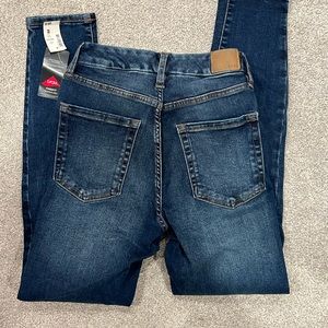 Highrise curvy jeggings size 6 regular